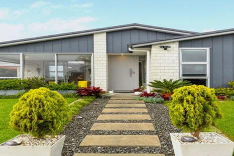 Photo of property in 9a Tui Glen, Omokoroa, 3114