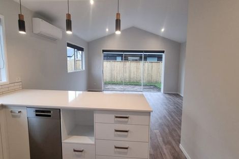 Photo of property in 41 Cotula Way, Papamoa Beach, Papamoa, 3118