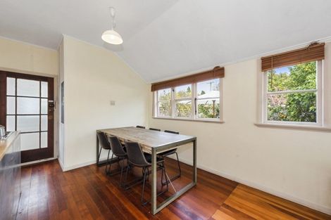 Photo of property in 4 Casey Avenue, Fairfield, Hamilton, 3214