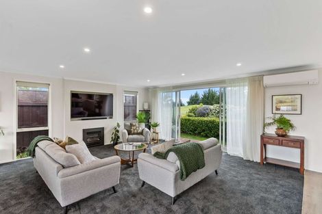 Photo of property in 414a Bower Avenue, Parklands, Christchurch, 8083