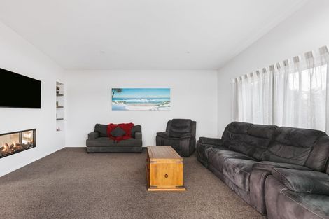Photo of property in 60c Margaret Drive, Omokoroa, 3114