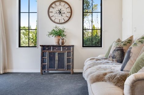 Photo of property in 61a Whitford Park Road, Whitford, Manurewa, 2576