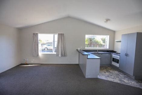 Photo of property in 190a Wainoni Road, Avondale, Christchurch, 8061