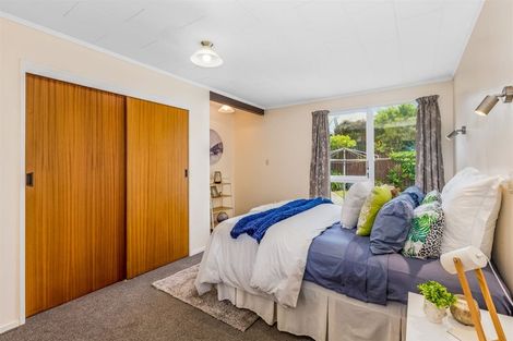 Photo of property in 4 Mervyn Place, Plimmerton, Porirua, 5026