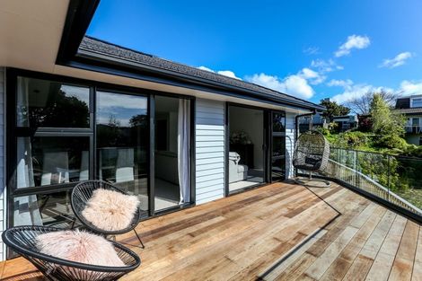 Photo of property in 6c Burns Street, Westown, New Plymouth, 4310