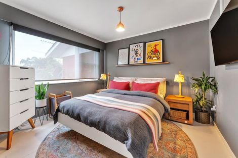 Photo of property in 2/640 Pakuranga Road, Howick, Auckland, 2010