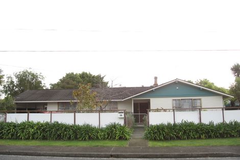 Photo of property in 23 Buckley Grove, Paraparaumu, 5032