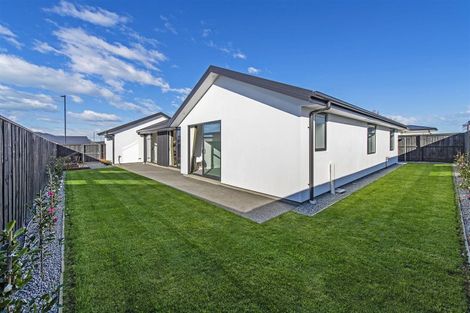 Photo of property in 11 Tulett Park Drive, Casebrook, Christchurch, 8051