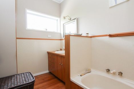 Photo of property in 20 Bolmuir Road, Forest Lake, Hamilton, 3200