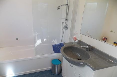 Photo of property in 77a Donald Street, Karori, Wellington, 6012