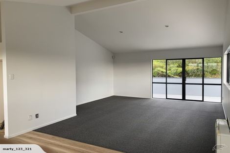 Photo of property in 52 Cunliffe Street, Churton Park, Wellington, 6037