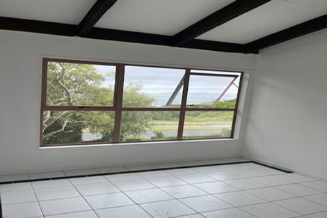 Photo of property in 37 Mulberry Street, Maungaraki, Lower Hutt, 5010