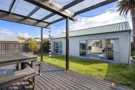 Photo of property in 47 Beach Road, Waihi Beach, 3611