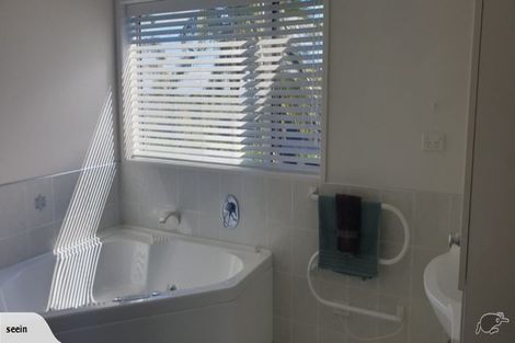 Photo of property in 249 One Tree Point Road, One Tree Point, 0118