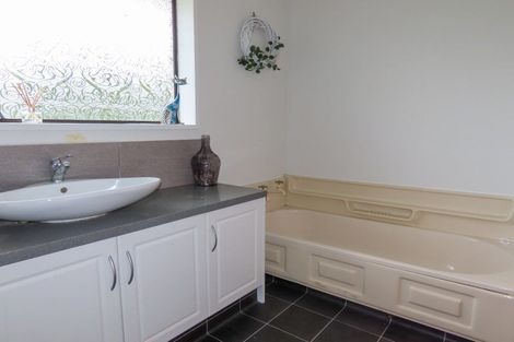 Photo of property in 13 Andersen Street, Reefton, 7830