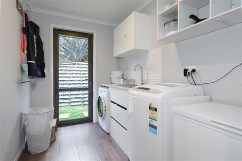 Photo of property in 163 Kimihia Road, Huntly, 3771