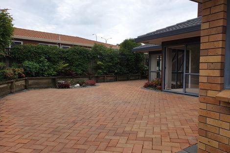 Photo of property in 8 Dunn Place, Farm Cove, Auckland, 2010