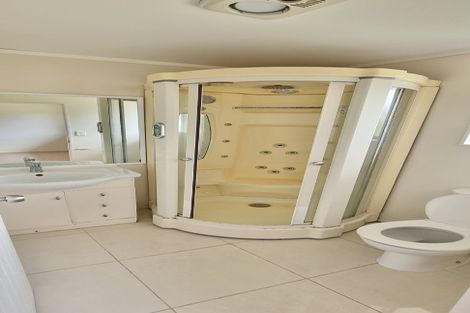 Photo of property in 13 Cleek Road, Mangere East, Auckland, 2024