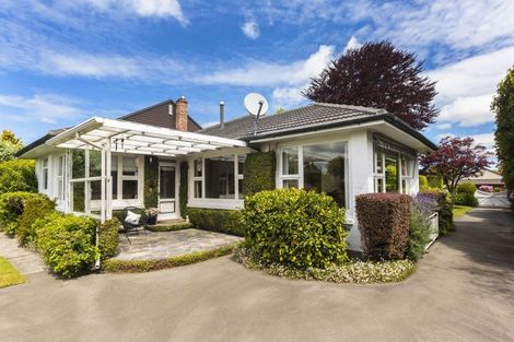 Photo of property in 44 Memorial Avenue, Ilam, Christchurch, 8053