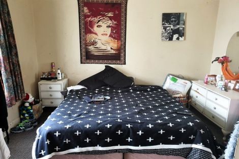 Photo of property in 15 Allardice Street, Dannevirke, 4930