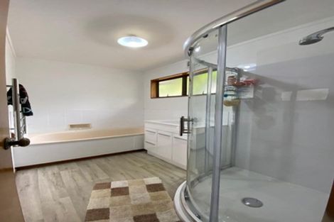 Photo of property in 1/205 Lake Road, Belmont, Auckland, 0622