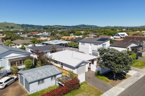 Photo of property in 218a Dickson Road, Papamoa Beach, Papamoa, 3118