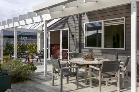 Photo of property in 31 Huka Heights Drive, Rangatira Park, Taupo, 3330