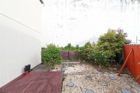 Photo of property in 17 Rakich Place, Henderson, Auckland, 0612