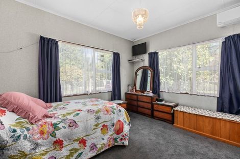 Photo of property in 1 Charlotte Street, Takapau, 4203