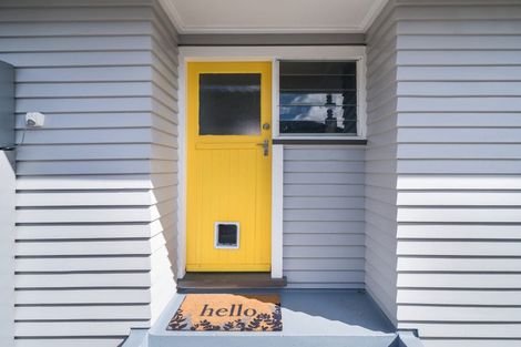 Photo of property in 17 Wilson Crescent, Highbury, Palmerston North, 4412