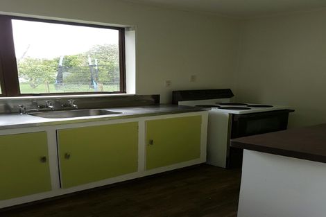 Photo of property in 49 Ocean View Road, Waihi Beach, 3611