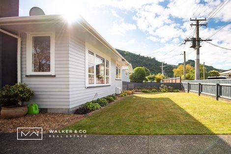 Photo of property in 84 Black Beech Street, Birchville, Upper Hutt, 5018