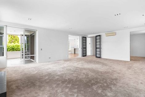 Photo of property in 12a Victoria Avenue, Dannevirke, 4930