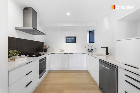 Photo of property in 9 Porteous Street, Mornington, Dunedin, 9011