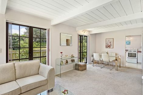 Photo of property in 369 Kapiti Road, Paraparaumu Beach, Paraparaumu, 5032