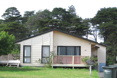 Photo of property in 41 Vintage Drive, Henderson, Auckland, 0612
