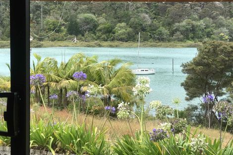 Photo of property in 124 Messenger Road, Stillwater, Silverdale, 0993