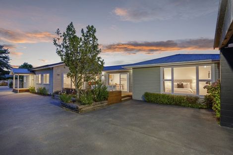 Photo of property in 47 Stapletons Road, Richmond, Christchurch, 8013