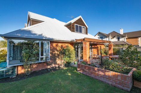 Photo of property in 104 Hamilton Avenue, Ilam, Christchurch, 8041