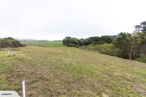 Photo of property in 5 Waipu View Drive, Bell Block, New Plymouth, 4312