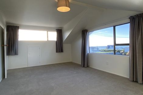 Photo of property in 2 Kamahi Street, Kaka Point, Balclutha, 9271