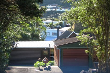 Photo of property in 4b Rajputana Way, Khandallah, Wellington, 6035