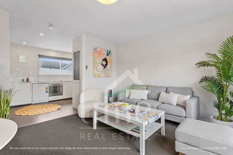 Photo of property in 4/15a Marriner Street, Sumner, Christchurch, 8081