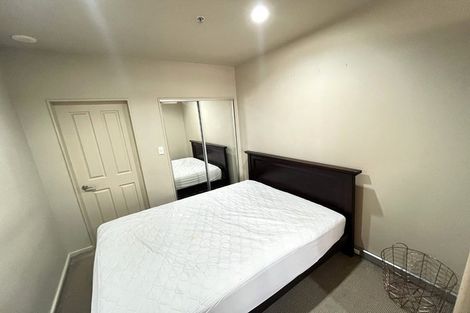 Photo of property in Atrium Apartments, 2c/154 The Terrace, Wellington Central, Wellington, 6011