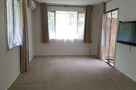 Photo of property in 5 Crockett Lane, Henderson, Auckland, 0610