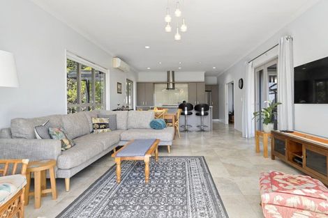 Photo of property in 30 Goodall Road, Snells Beach, 0920