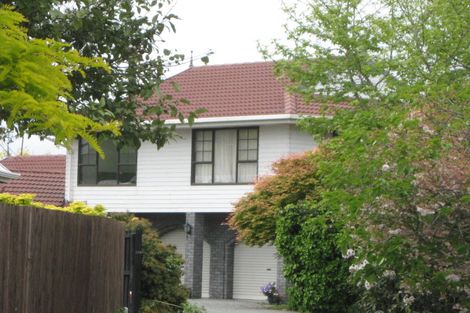 Photo of property in 100 Regency Crescent, Redwood, Christchurch, 8051