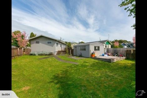 Photo of property in 44 Glamis Avenue, Bell Block, New Plymouth, 4312