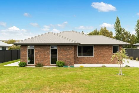Photo of property in 14 Plunket Street, Omakau, 9376