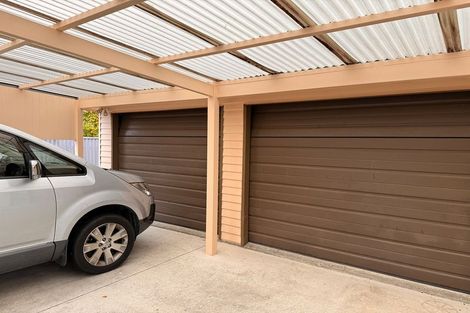 Photo of property in 18 Park Road, West End, Palmerston North, 4412